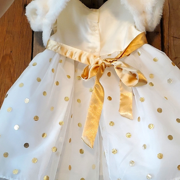 12mo Fluffy Gold Polka Dot Dress with Removable Furry Shawl - Picture 4 of 13
